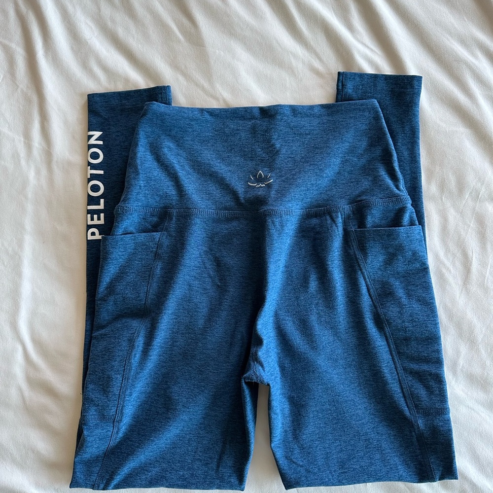 Peloton x Beyond Yoga Space Dye Blue Leggings